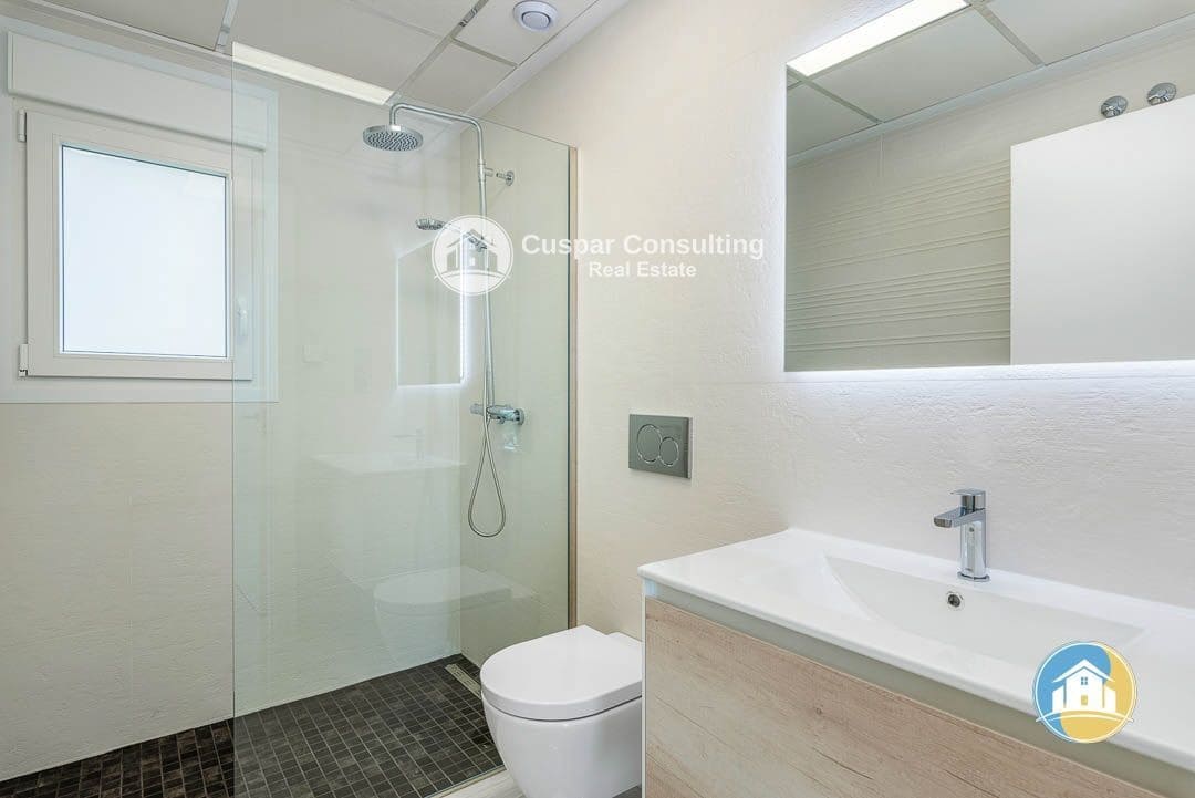 3 soverom Villa til salgs i Los Montesinos med svømmebasseng garasje - € 465 000 (Ref: 8555970)