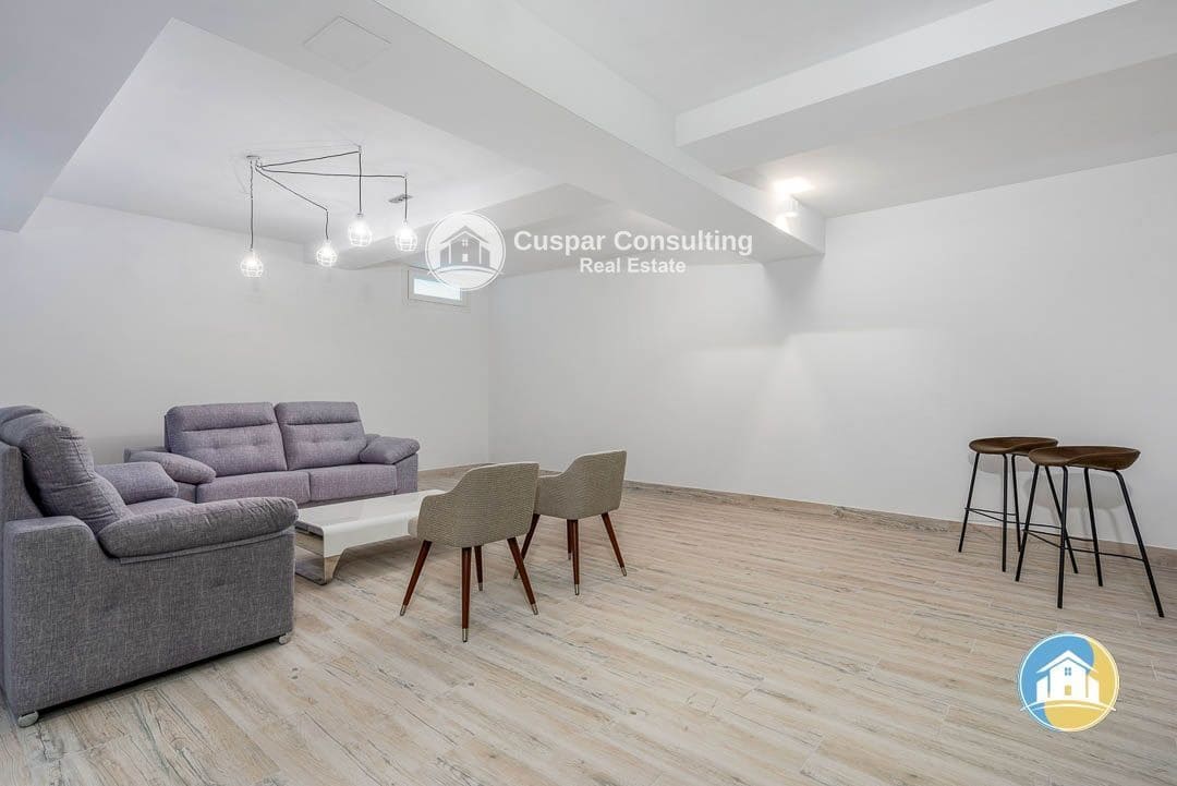 3 soverom Villa til salgs i Los Montesinos med svømmebasseng garasje - € 465 000 (Ref: 8555970)