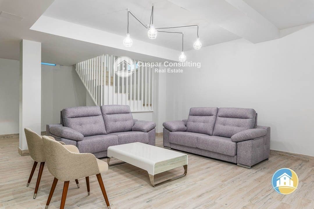 3 soverom Villa til salgs i Los Montesinos med svømmebasseng garasje - € 465 000 (Ref: 8555970)