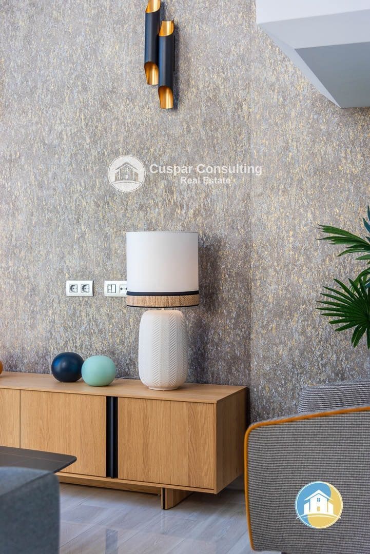 3 soverom Villa til salgs i Los Montesinos med svømmebasseng garasje - € 465 000 (Ref: 8555970)