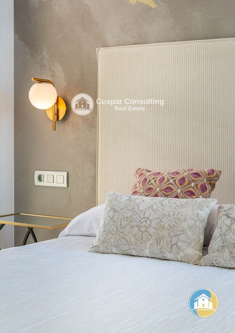 3 soverom Villa til salgs i Los Montesinos med svømmebasseng garasje - € 465 000 (Ref: 8555970)