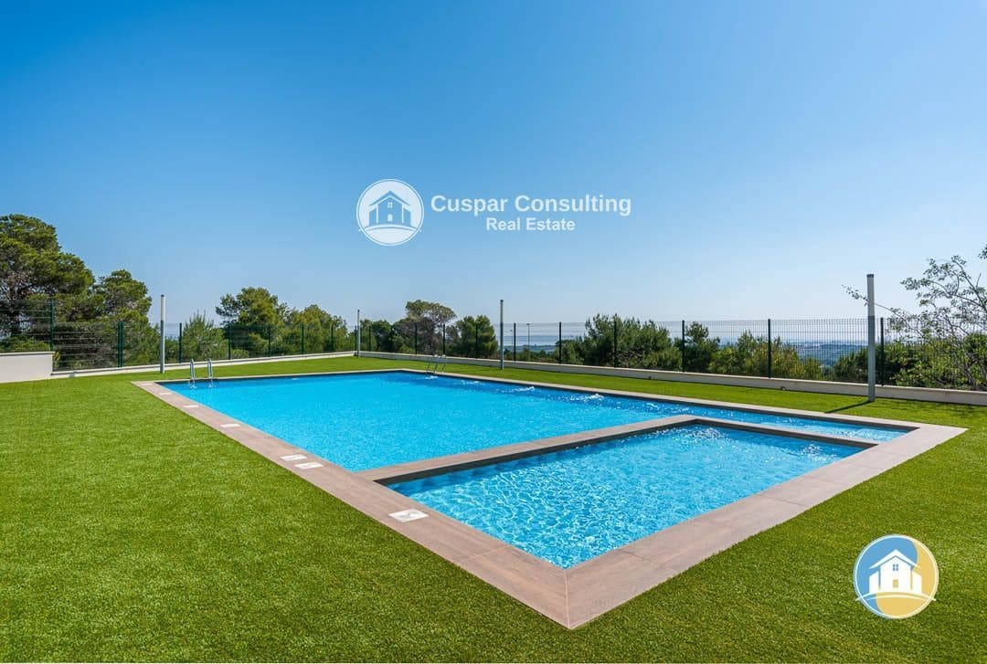 3 soveværelse Villa til salg i San Miguel de Salinas med swimmingpool garage - € 430.000 (Ref: 8555973)