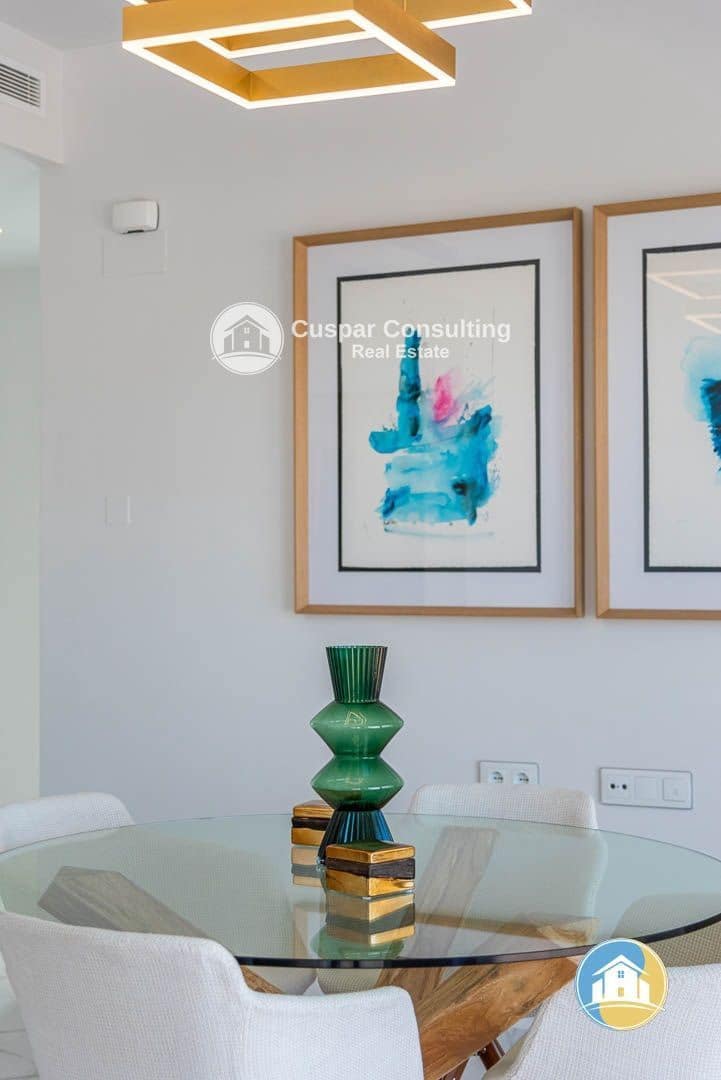 3 soveværelse Villa til salg i San Miguel de Salinas med swimmingpool garage - € 430.000 (Ref: 8555973)