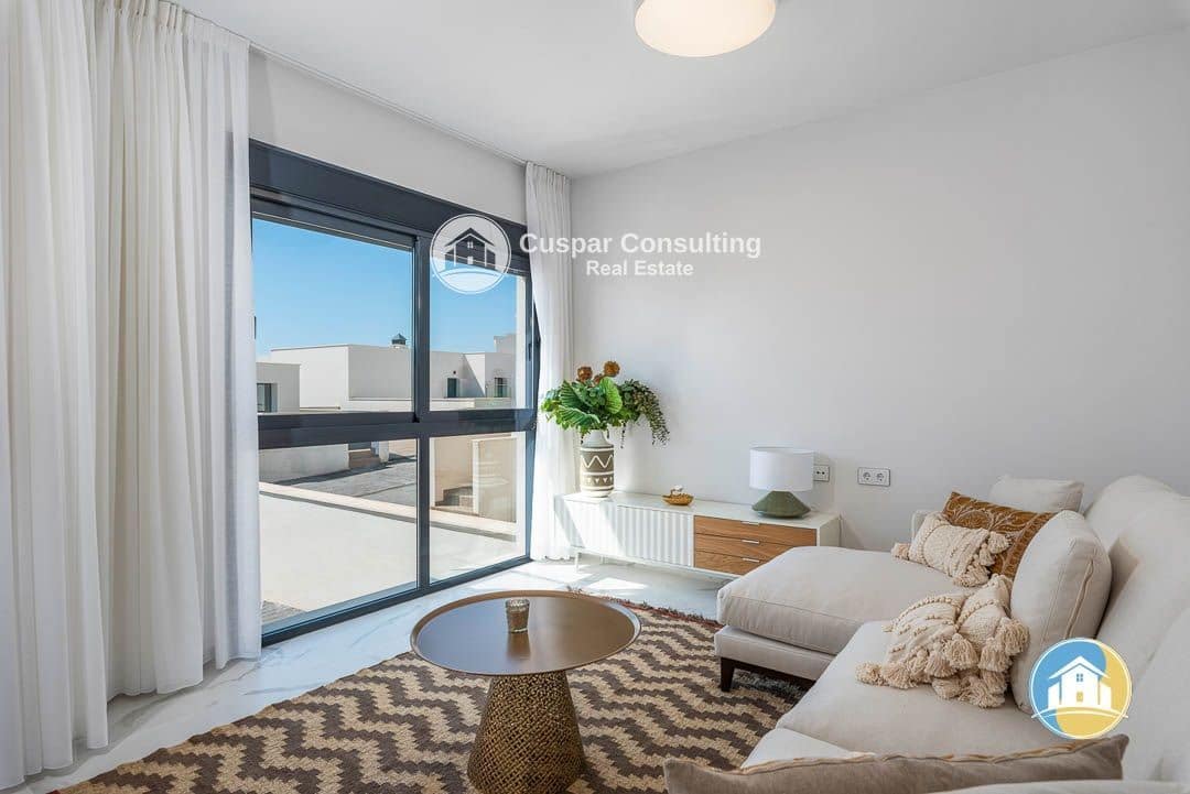 3 soveværelse Villa til salg i San Miguel de Salinas med swimmingpool garage - € 430.000 (Ref: 8555973)