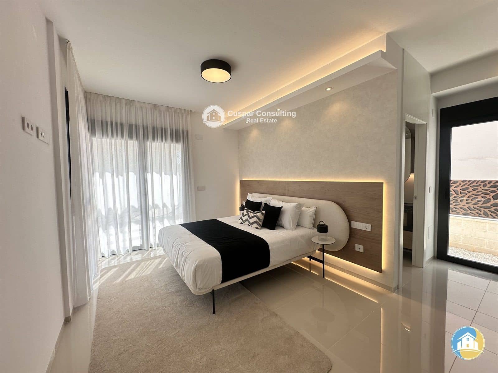 3 bedroom Villa for sale in Ciudad Quesada with pool garage - € 777,000 (Ref: 8555980)