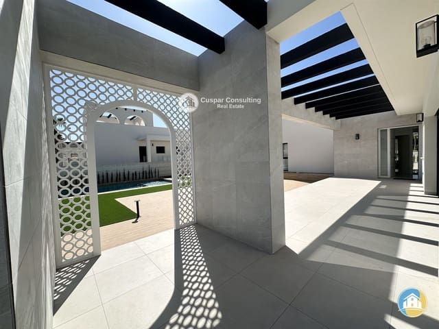 3 bedroom Villa for sale in Ciudad Quesada, Rojales with pool garage - € 777,000 (Ref: 8555980)