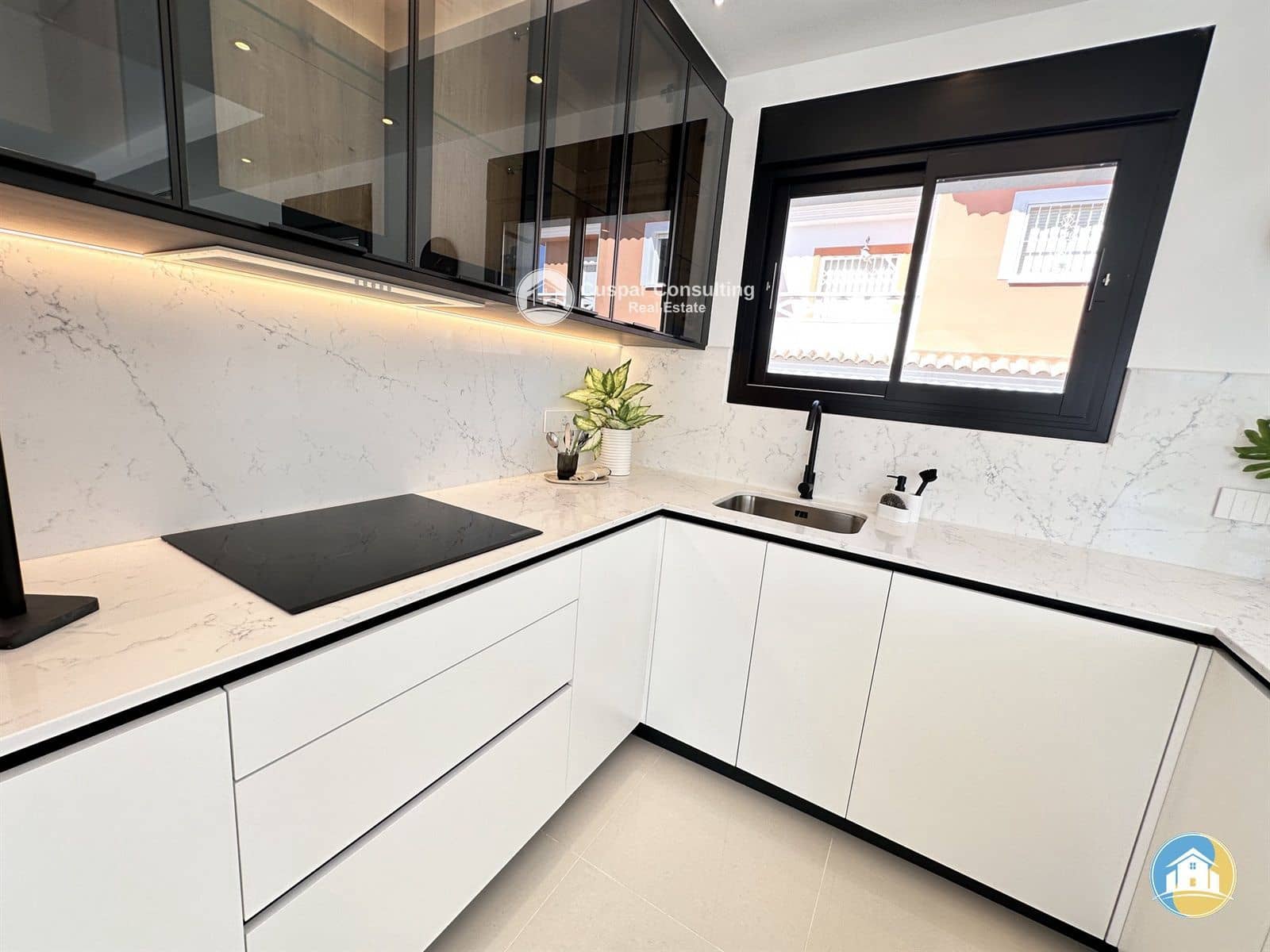 3 bedroom Villa for sale in Ciudad Quesada with pool garage - € 777,000 (Ref: 8555980)