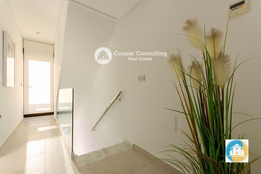 3 quarto Apartamento para venda em Pilar de la Horadada com piscina garagem - 354 900 € (Ref: 8555982)