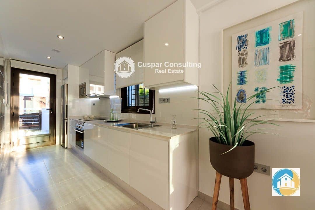 3 quarto Apartamento para venda em Pilar de la Horadada com piscina garagem - 354 900 € (Ref: 8555982)