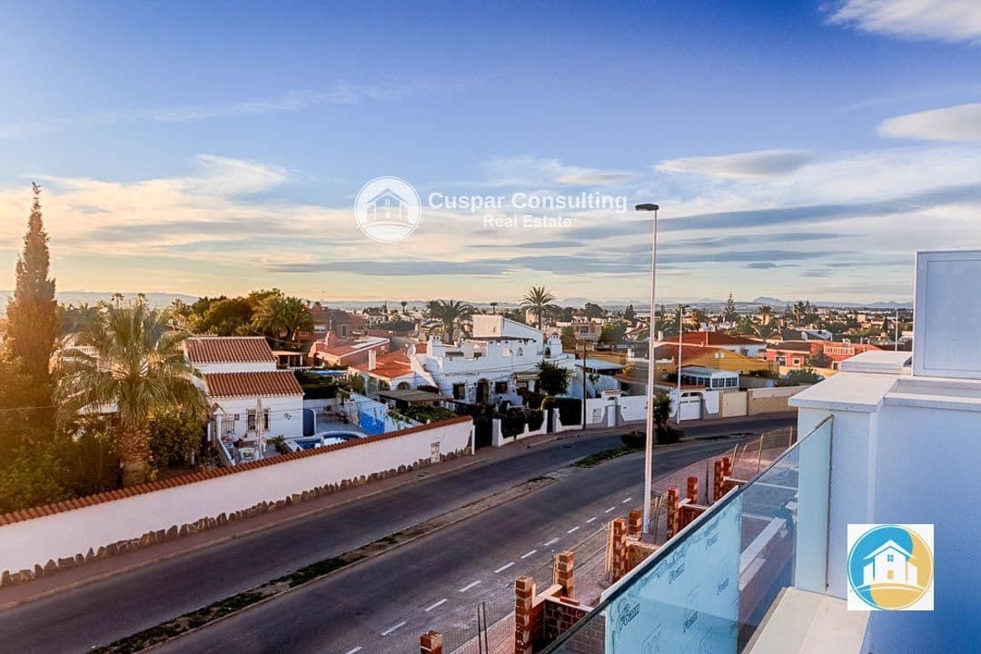 3 quarto Apartamento para venda em Pilar de la Horadada com piscina garagem - 354 900 € (Ref: 8555982)