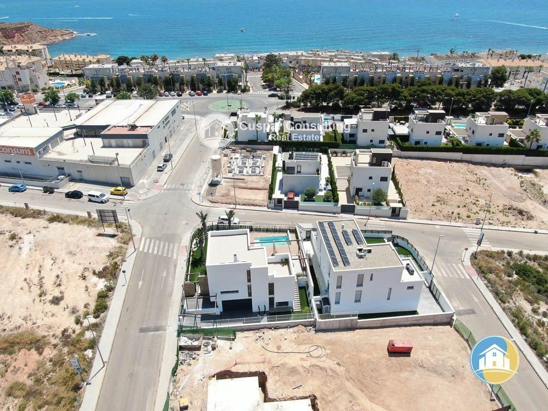 4 camera da letto Villa in vendita in Dehesa de Campoamor con piscina - 960.000 € (Rif: 8555985)