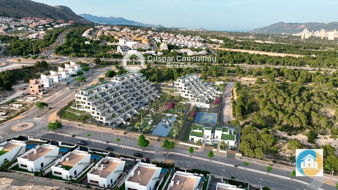 2 bedroom Flat for sale in Finestrat with pool garage - € 440,000 (Ref: 8555988)