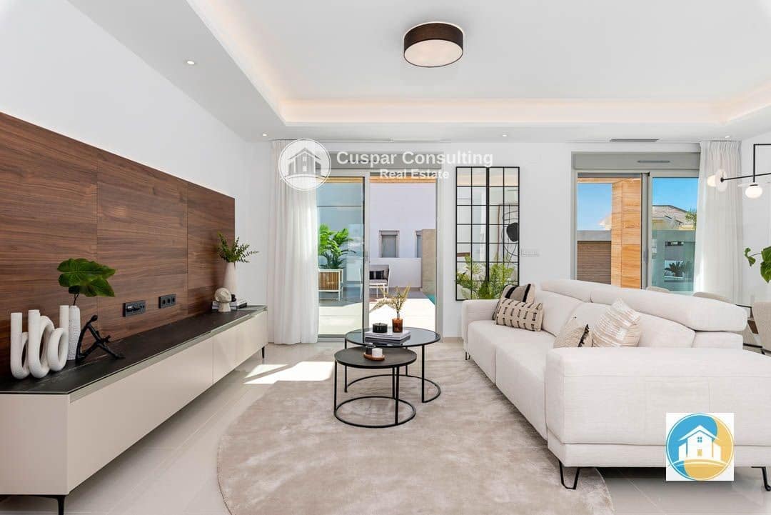 4 soveværelse Villa til salg i Ciudad Quesada med swimmingpool garage - € 975.693 (Ref: 8555989)