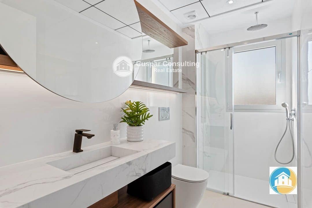 4 soveværelse Villa til salg i Ciudad Quesada med swimmingpool garage - € 975.693 (Ref: 8555989)