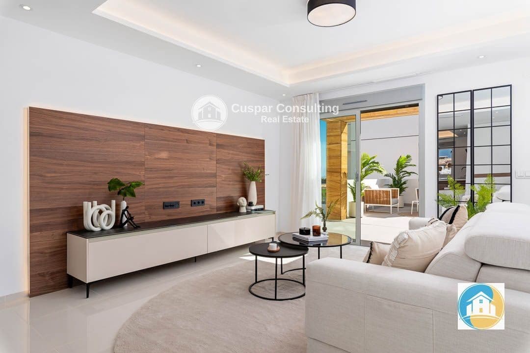 4 soveværelse Villa til salg i Ciudad Quesada med swimmingpool garage - € 975.693 (Ref: 8555989)