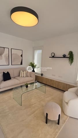3 slaapkamer Villa te koop in Centro, Los Alcázares met zwembad garage - € 570.000 (Ref: 8556002)