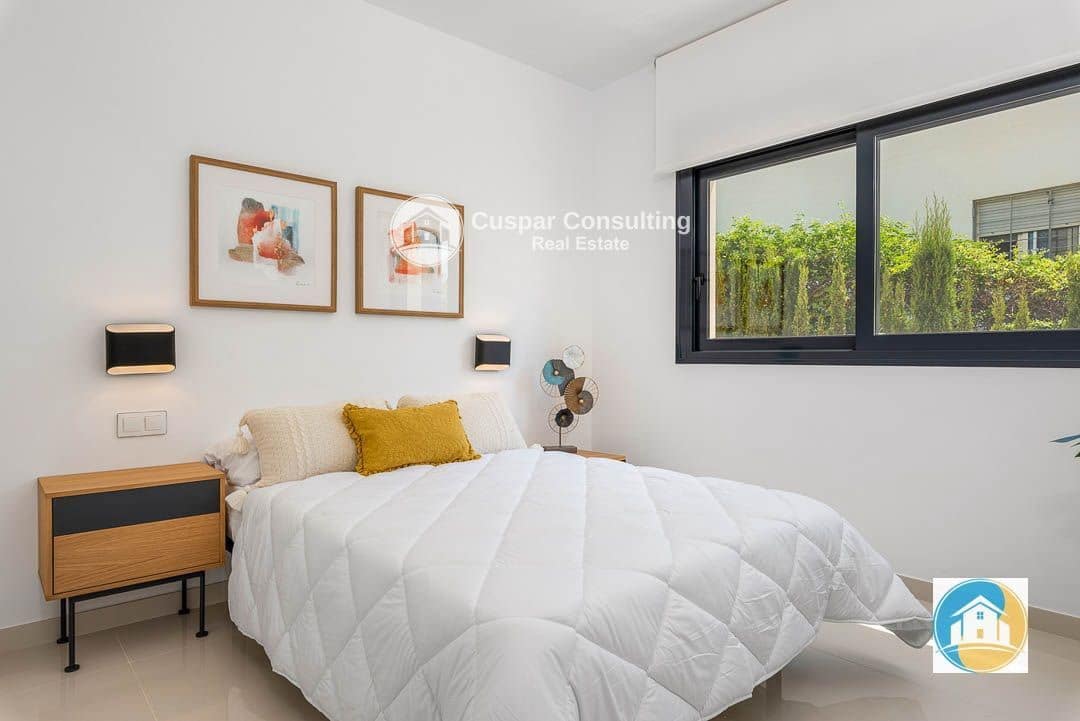 4 soverom Villa til salgs i Playa Honda med svømmebasseng garasje - € 600 000 (Ref: 8556003)