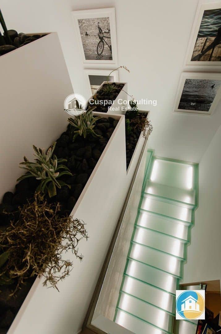 4 sypialnia Willa na sprzedaż w Orihuela Costa z basenem garażem - 1 050 000 € (Ref: 8556009)