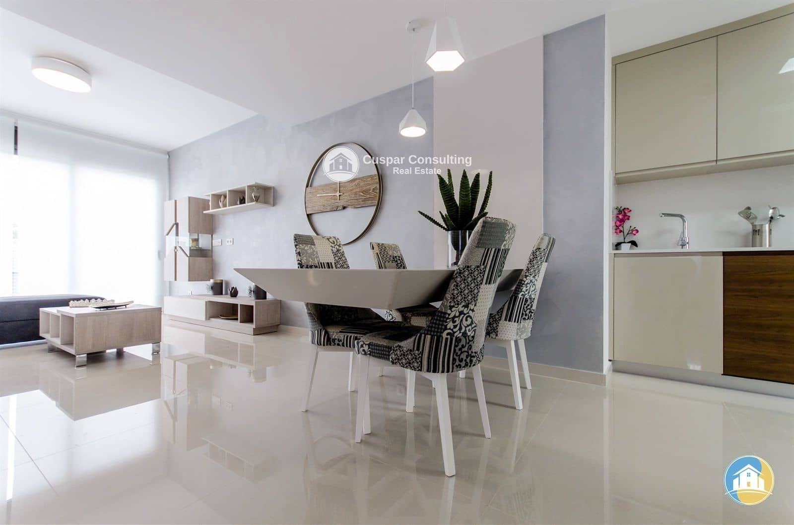 3 quarto Moradia para venda em San Miguel de Salinas com piscina garagem - 630 000 € (Ref: 8556019)