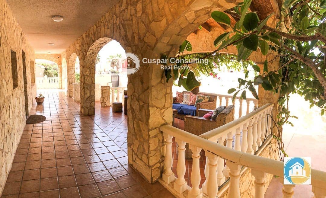 5 soveværelse Villa til salg i La Manga del Mar Menor med swimmingpool garage - € 735.000 (Ref: 8556027)