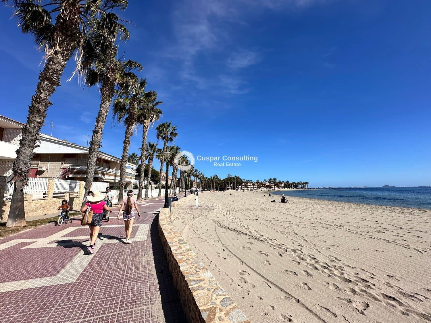 3 soveværelse Villa til salg i Los Alcazares med swimmingpool garage - € 539.000 (Ref: 8559287)