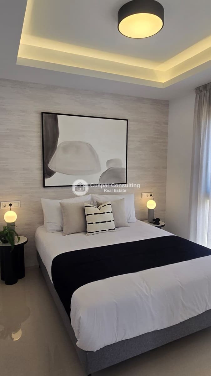 3 soveværelse Villa til salg i Los Alcazares med swimmingpool garage - € 539.000 (Ref: 8559287)