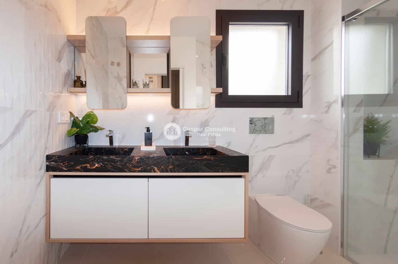 Chalet de 3 habitaciones en Ciudad Quesada en venta con piscina garaje - 799.852 € (Ref: 8600813)