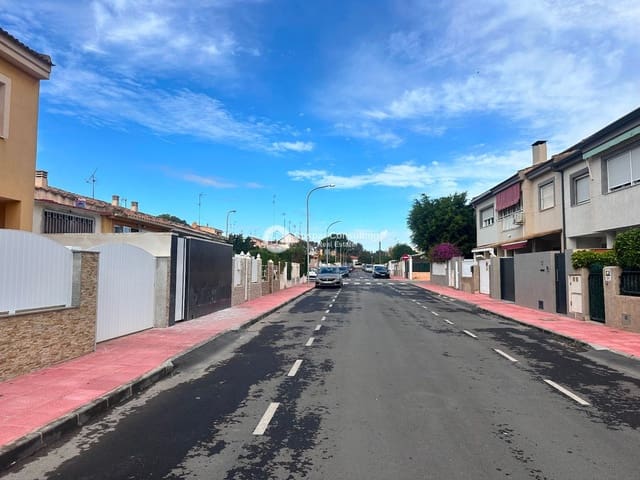 3 chambre Maison de Ville à vendre à Ciudad, San Javier avec garage - 198 000 € (Ref: 8611927)