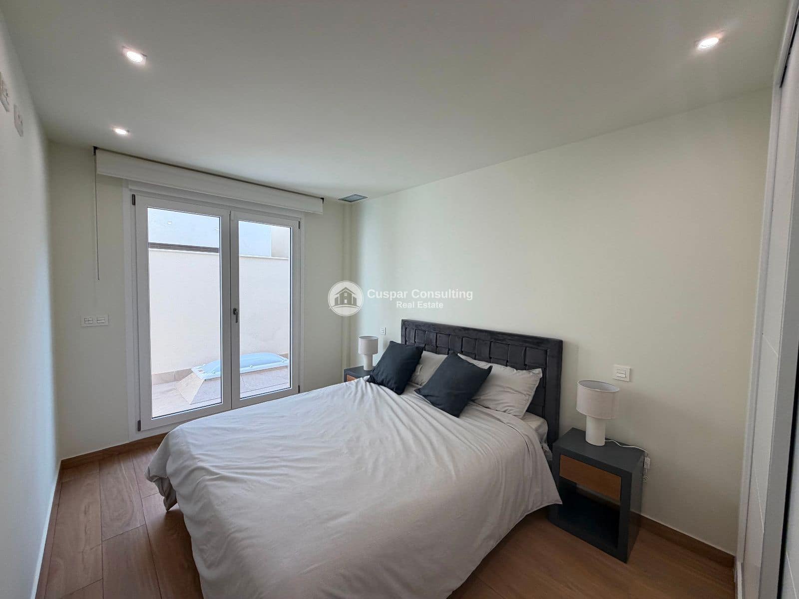 3 soveværelse Villa til salg i Rojales med swimmingpool garage - € 480.000 (Ref: 8619570)