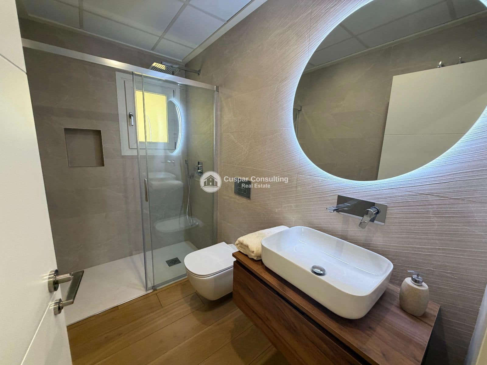 3 soveværelse Villa til salg i Rojales med swimmingpool garage - € 480.000 (Ref: 8619570)