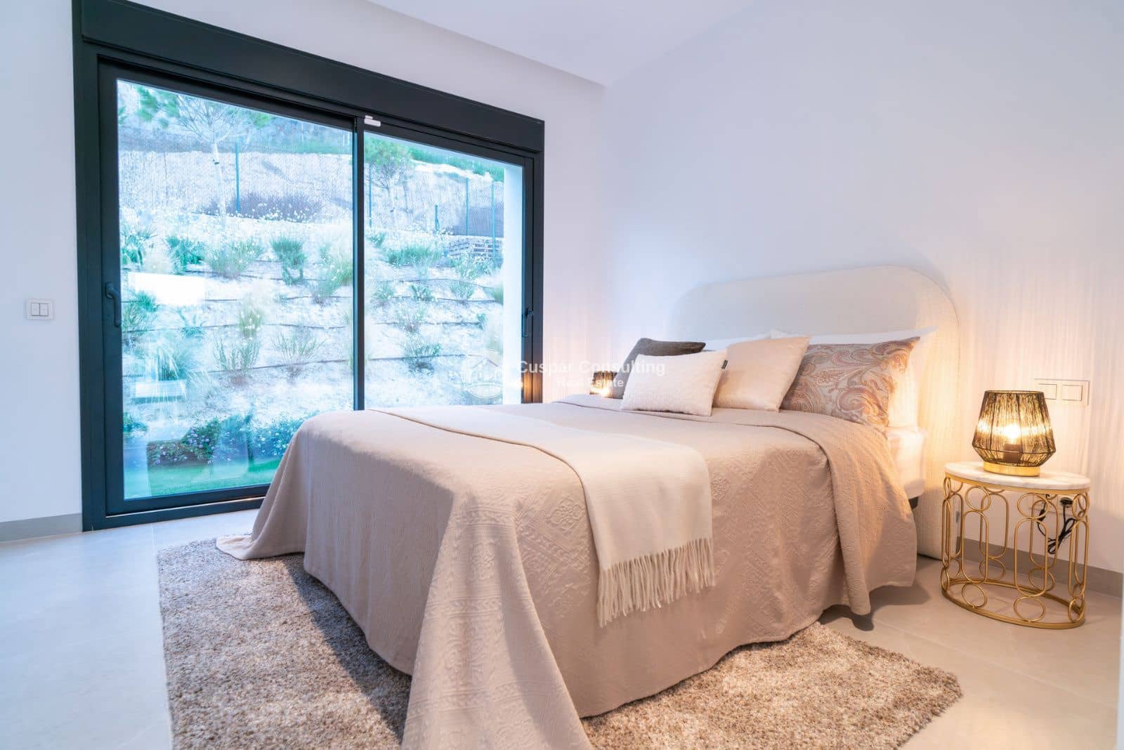 3 soverom Villa til salgs i Dehesa de Campoamor med svømmebasseng garasje - € 900 000 (Ref: 8625881)