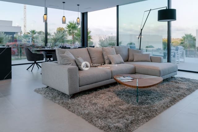 3 bedroom Villa for sale in Dehesa de Campoamor, Orihuela with pool garage - € 900,000 (Ref: 8625882)