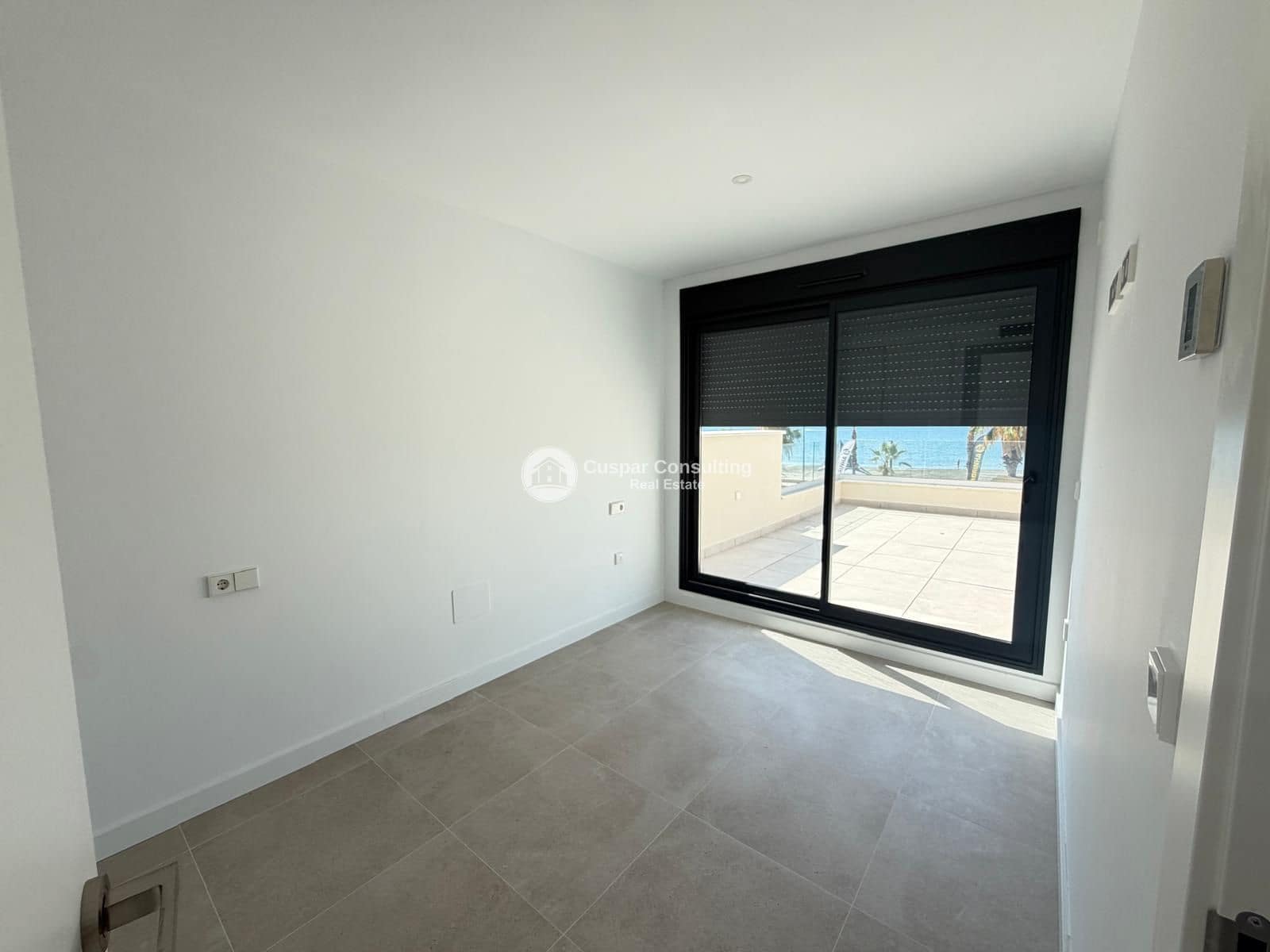 3 slaapkamer Villa te koop in Los Alcazares met zwembad garage - € 1.390.000 (Ref: 8626210)