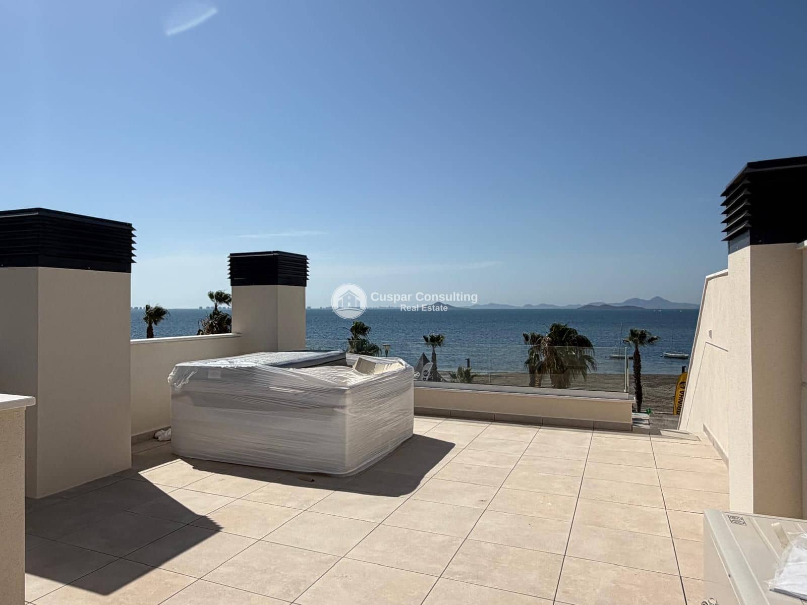 3 slaapkamer Villa te koop in Los Alcazares met zwembad garage - € 1.390.000 (Ref: 8626210)