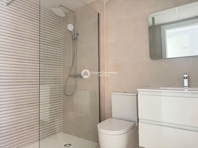 Chalet de 3 habitaciones en Los Narejos - Punta Calera, Los Alcázares en venta con piscina garaje - 1.390.000 € (Ref: 8626210)