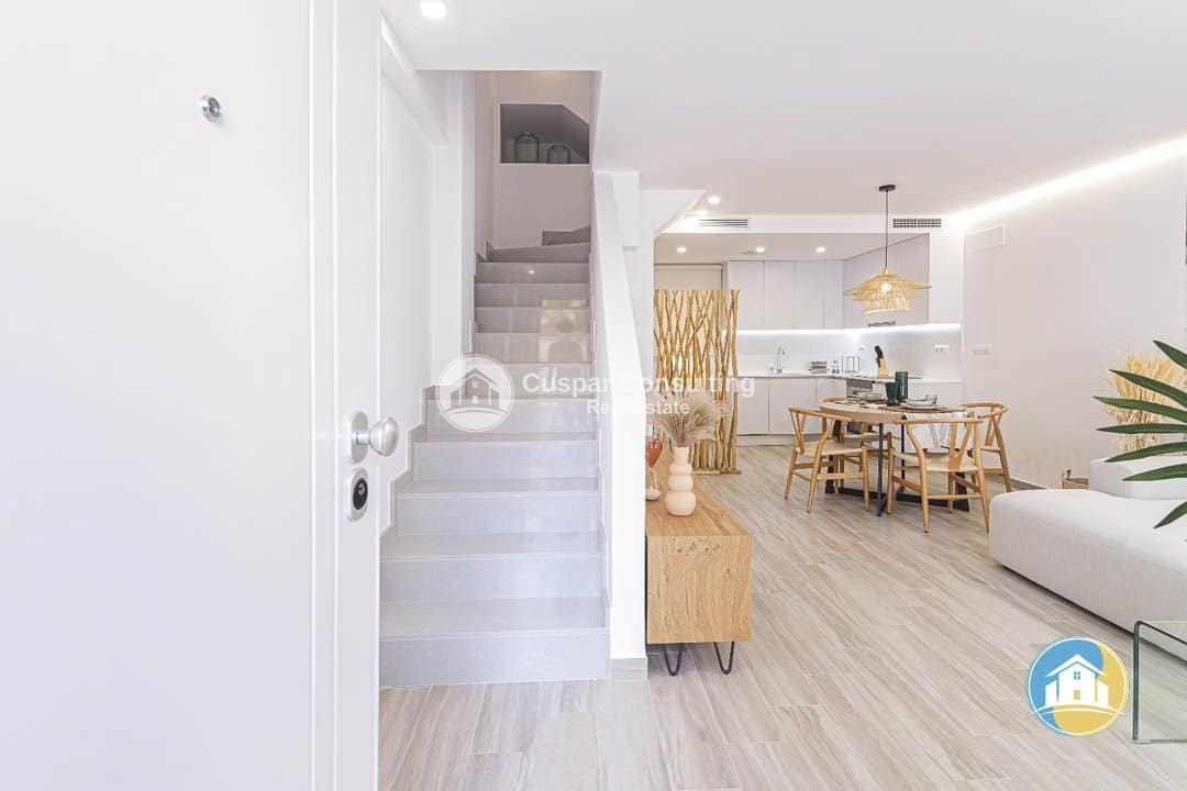 2 soverom Leilighet til salgs i La Manga del Mar Menor med svømmebasseng garasje - € 260 560 (Ref: 8637814)