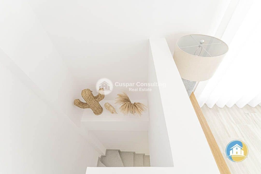 2 soverom Leilighet til salgs i La Manga del Mar Menor med svømmebasseng garasje - € 260 560 (Ref: 8637814)