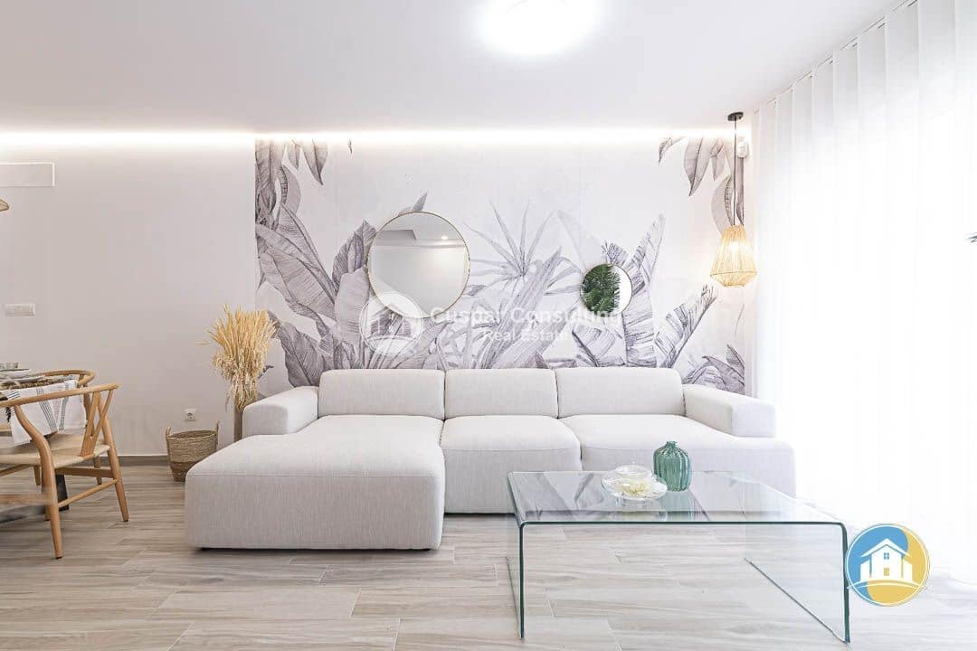 2 soverom Leilighet til salgs i La Manga del Mar Menor med svømmebasseng garasje - € 260 560 (Ref: 8637814)