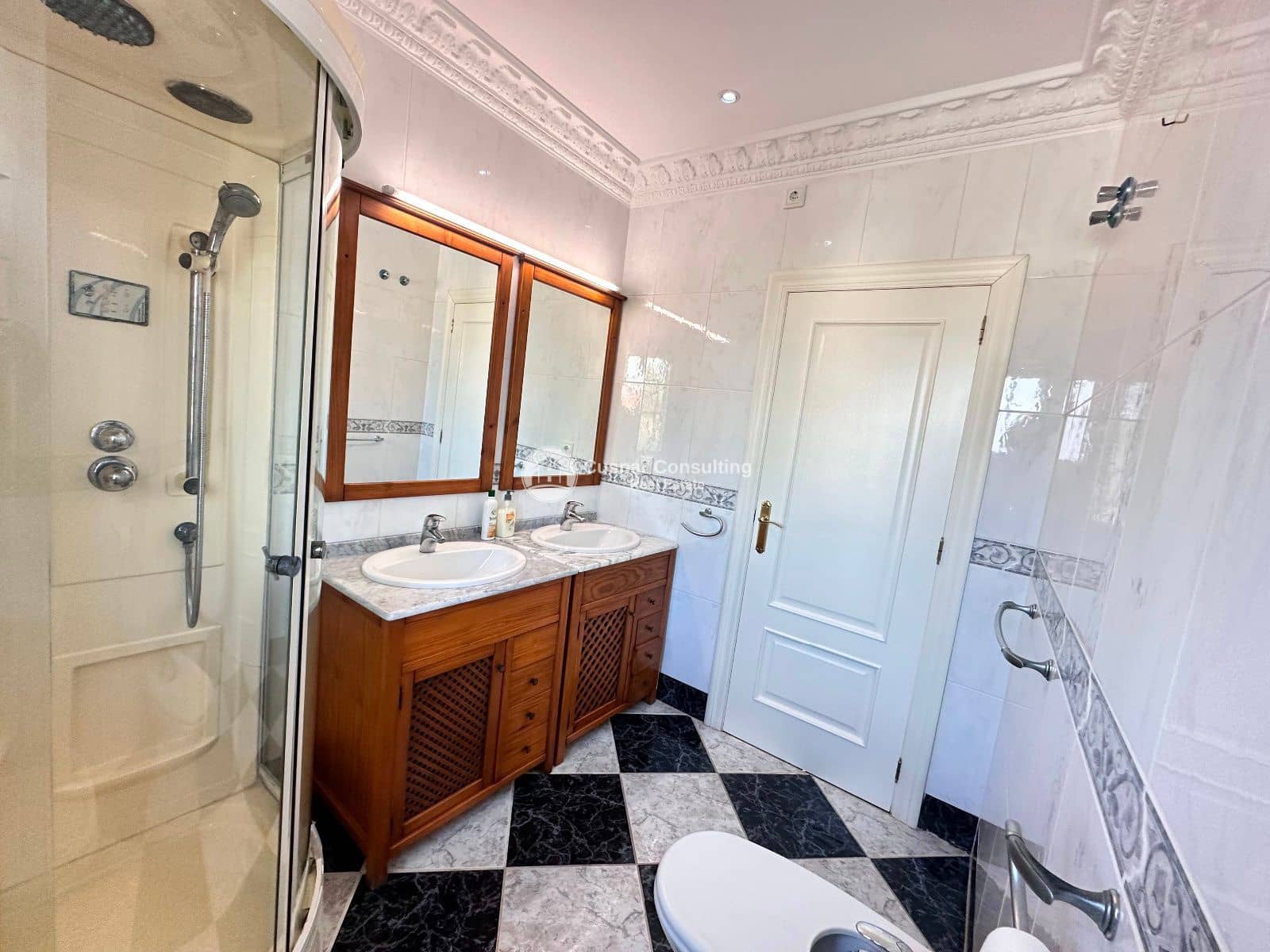 4 soverom Villa til salgs i La Manga del Mar Menor med garasje - € 495 000 (Ref: 8653521)