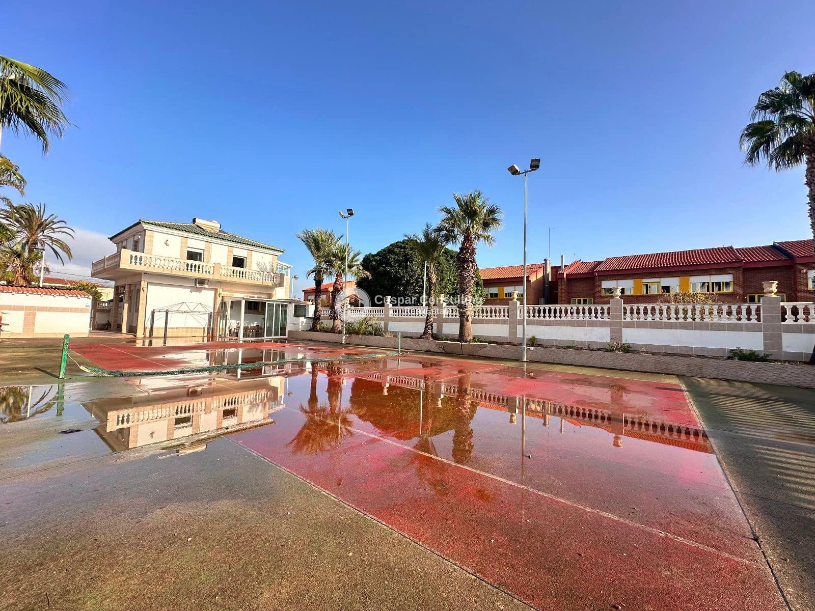 4 soverom Villa til salgs i La Manga del Mar Menor med garasje - € 495 000 (Ref: 8653521)