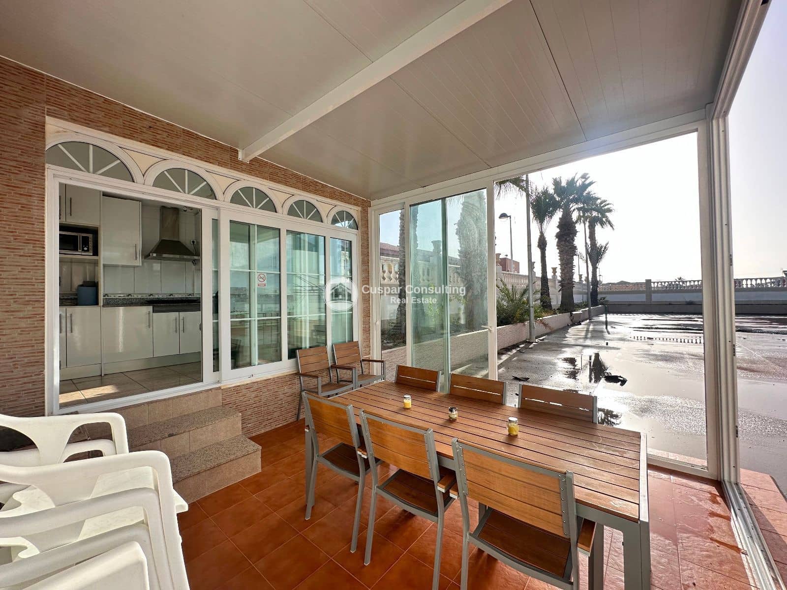 4 soverom Villa til salgs i La Manga del Mar Menor med garasje - € 495 000 (Ref: 8653521)