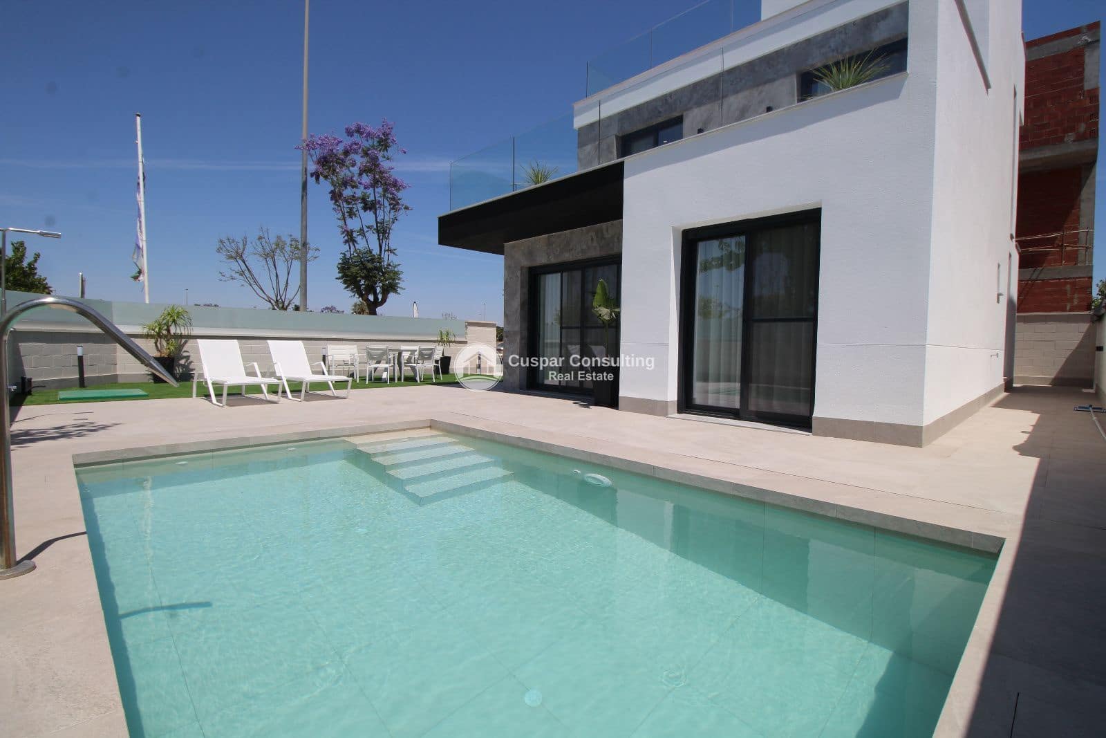 3 bedroom Villa for sale in Pilar de la Horadada with pool garage - € 550,000 (Ref: 8687092)