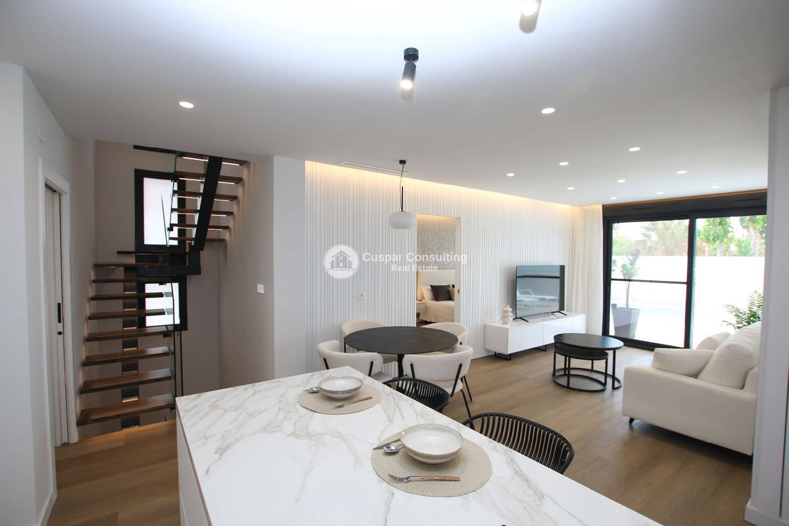 3 bedroom Villa for sale in Pilar de la Horadada with pool garage - € 550,000 (Ref: 8687092)