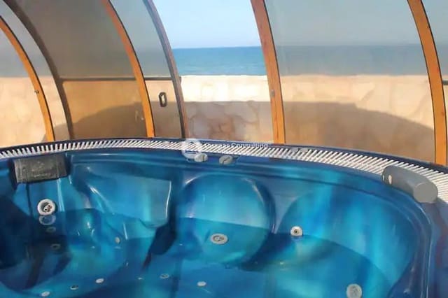 5 sypialnia Willa na sprzedaż w La Manga del Mar Menor z basenem garażem - 735 000 € (Ref: 8737035)