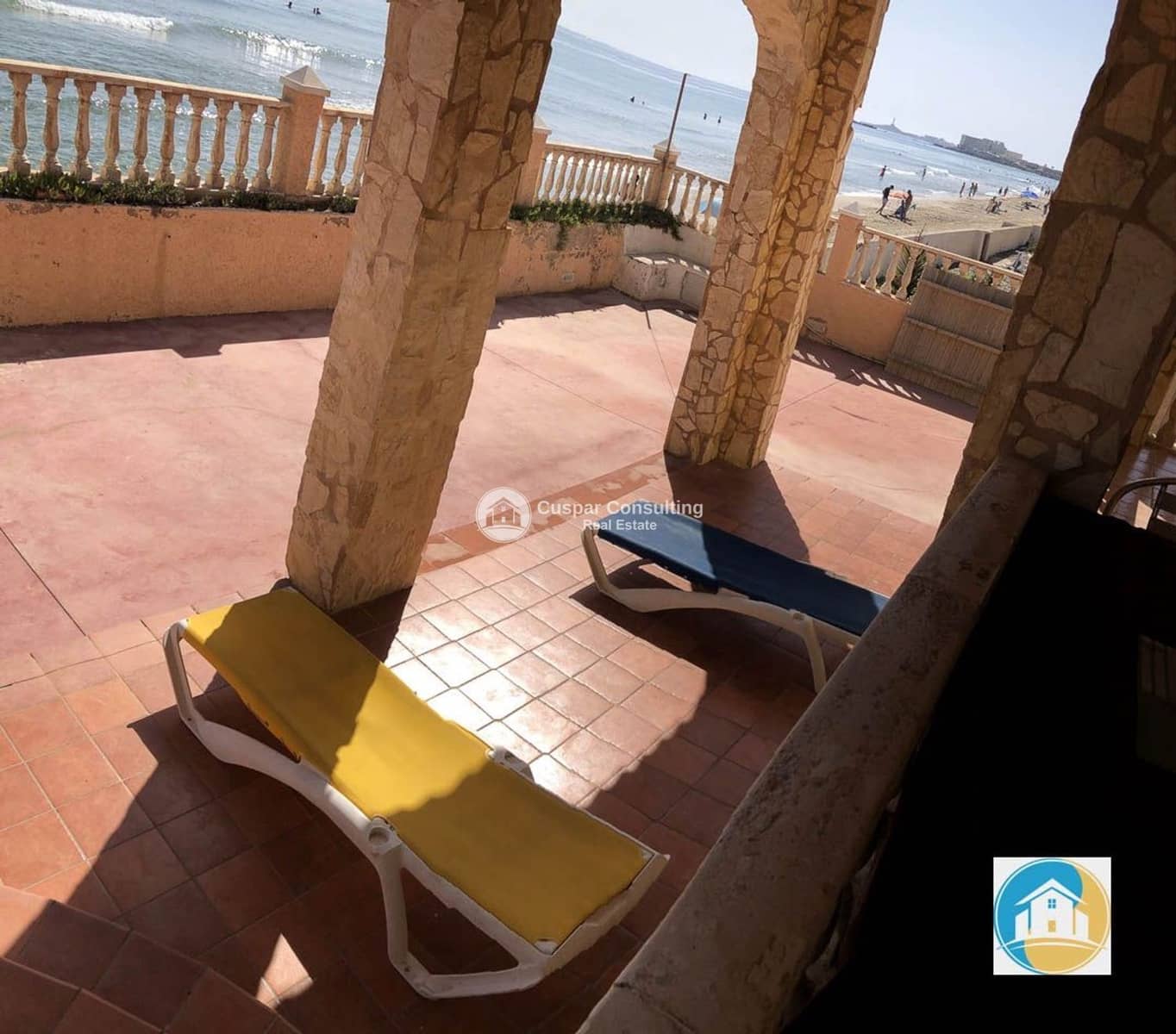 5 Zimmer Villa zu verkaufen in La Manga del Mar Menor mit Pool Garage - 735.000 € (Ref: 8737035)