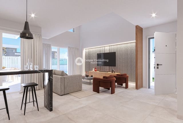 Chalet de 3 habitaciones en Centro, Los Alcázares en venta con piscina garaje - 369.000 € (Ref: 8742851)