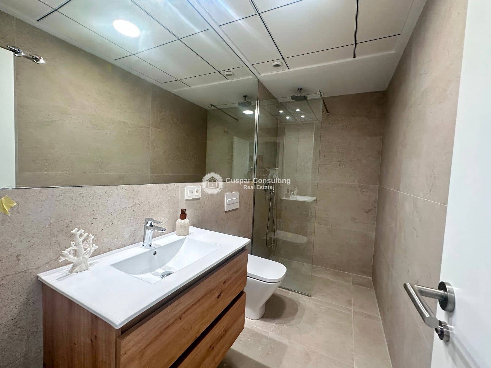 2 soveværelse Lejlighed til salg i Los Alcazares med swimmingpool garage - € 259.000 (Ref: 8751788)