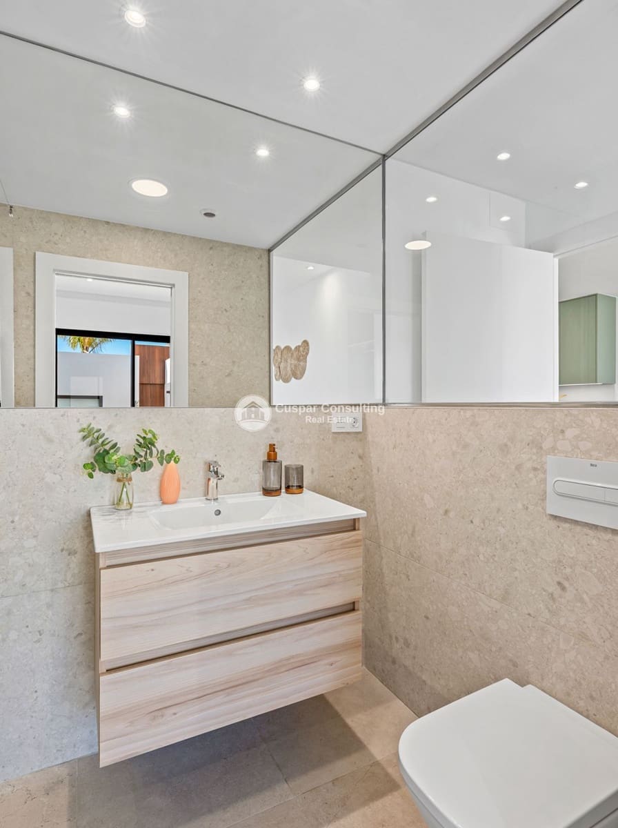 2 Zimmer Wohnung zu verkaufen in Los Alcazares mit Pool Garage - 295.000 € (Ref: 8751788)