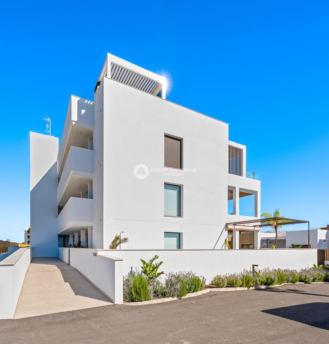 2 Zimmer Wohnung zu verkaufen in Los Alcazares mit Pool Garage - 295.000 € (Ref: 8751788)