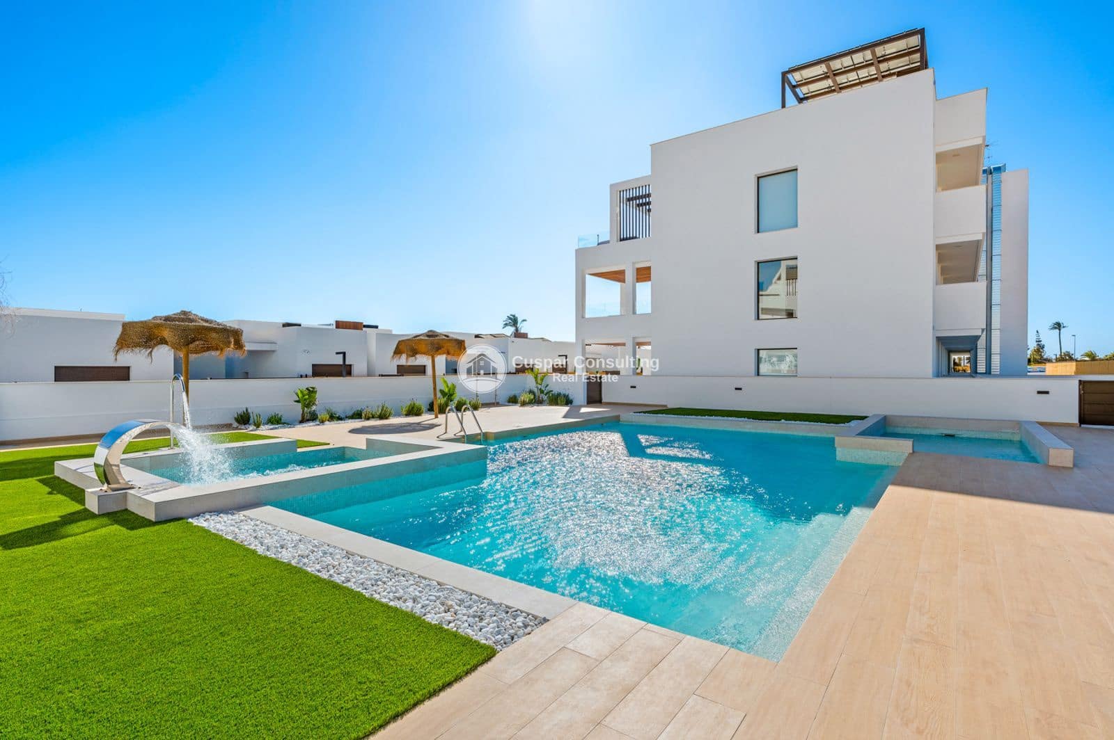 2 Zimmer Wohnung zu verkaufen in Los Alcazares mit Pool Garage - 295.000 € (Ref: 8751788)